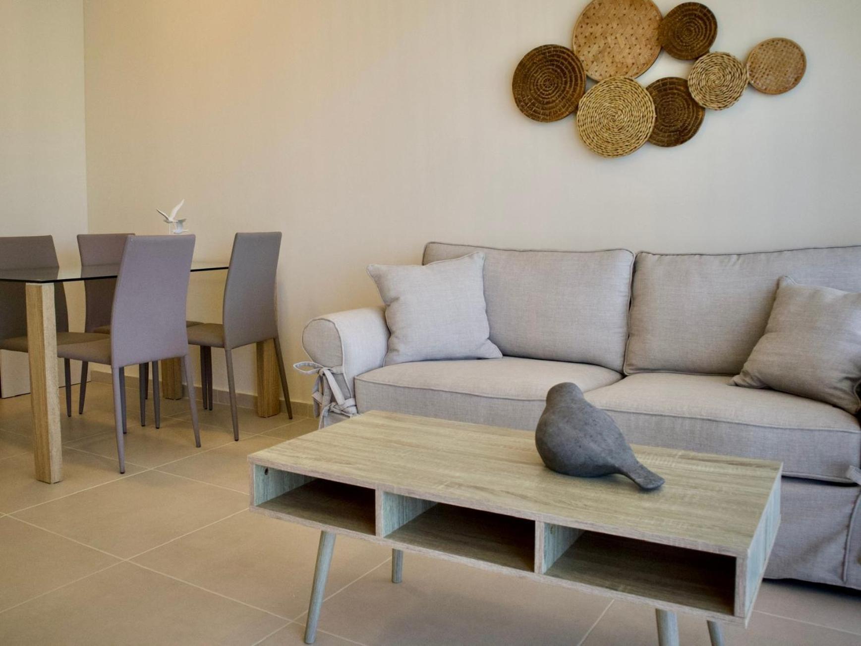 Resitour - Aphrodite Beachfront Pirgos Psilonerou 객실 사진